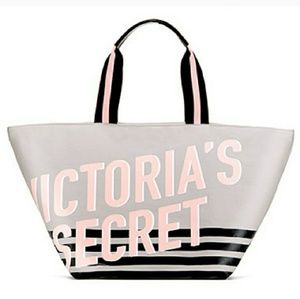 !! SOLD !! Victoria secret Tote